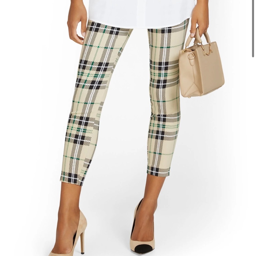 High-Waisted Pull-On Slim-Leg Ankle Pant - Plaid